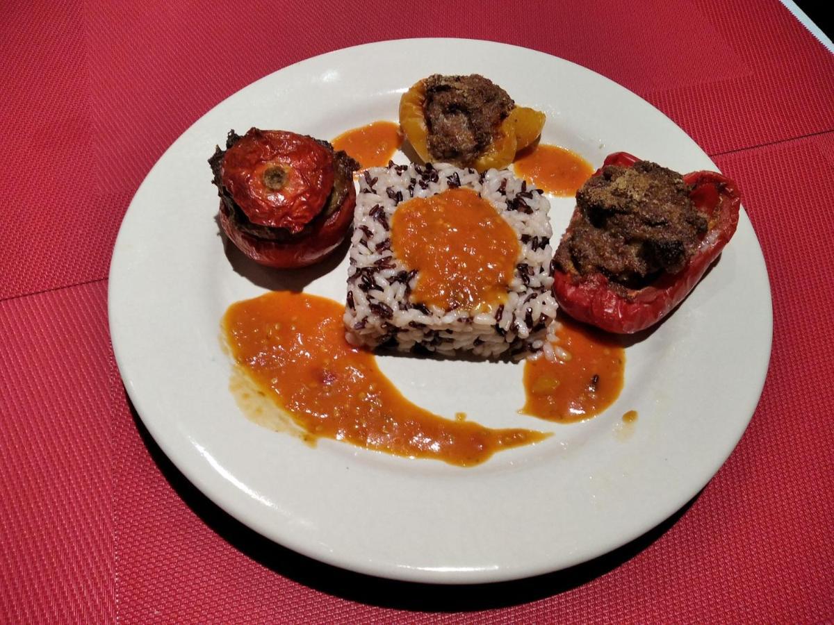 L'Esperluette En Camargue Bed & Breakfast Uchaud Екстериор снимка