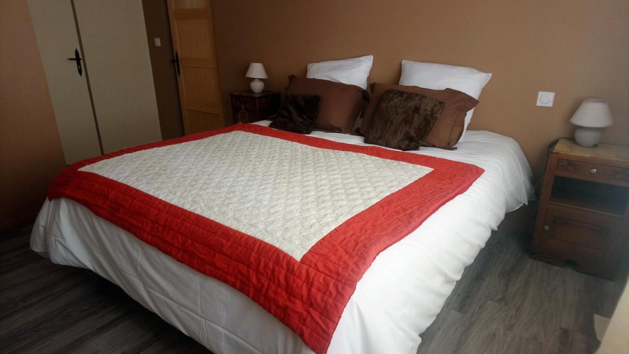 L'Esperluette En Camargue Bed & Breakfast Uchaud Екстериор снимка